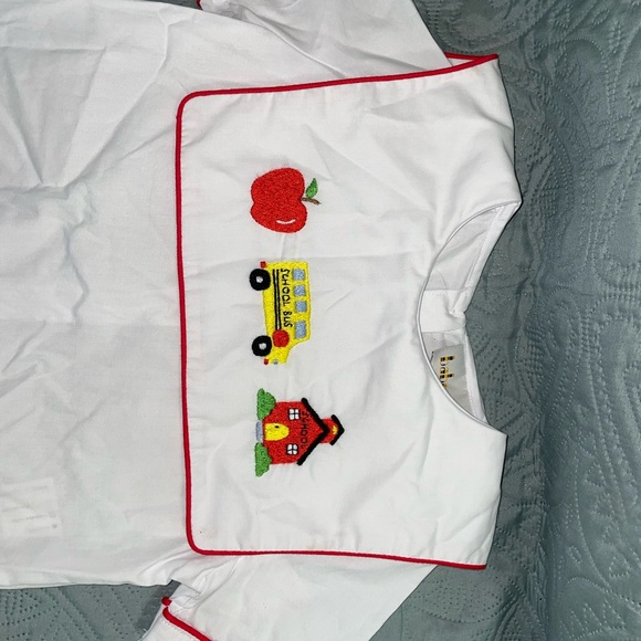 Perfect for first day of school! - Picture 4 of 6